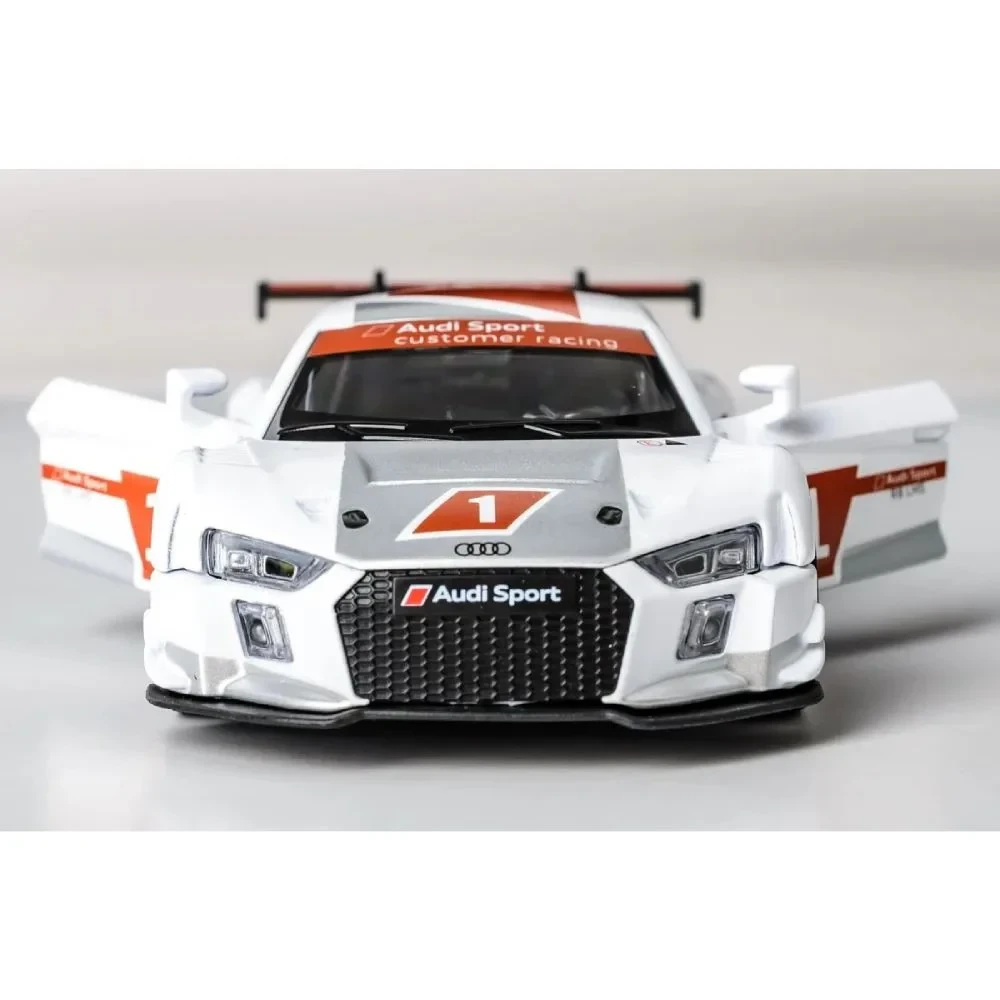 1:24 Audi R8 LMS alb (68262A/1)